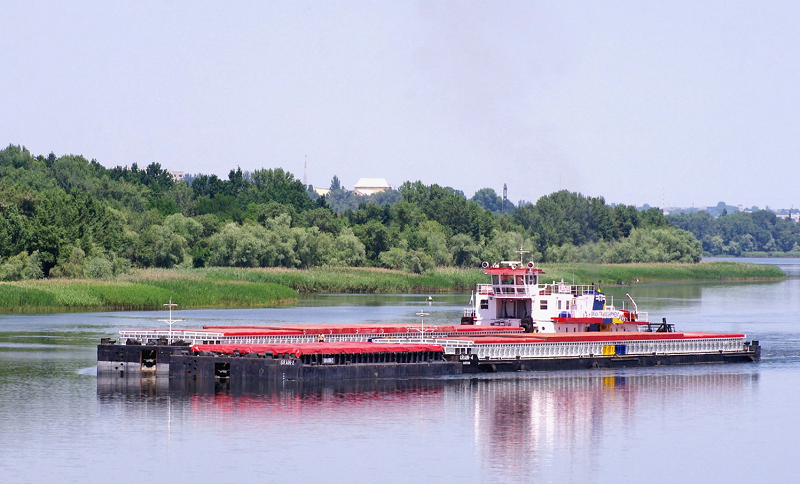 перевозка грузовым речным транспортом